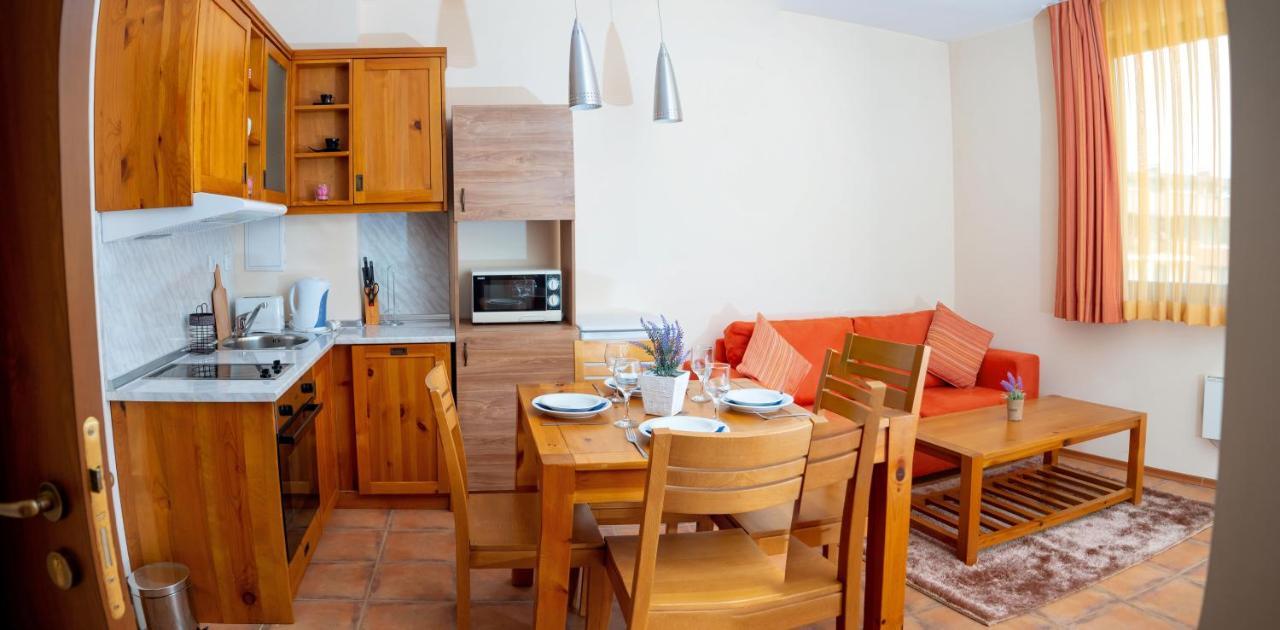 Two Bedroom Apartments In Murphys Lodge Bansko Extérieur photo